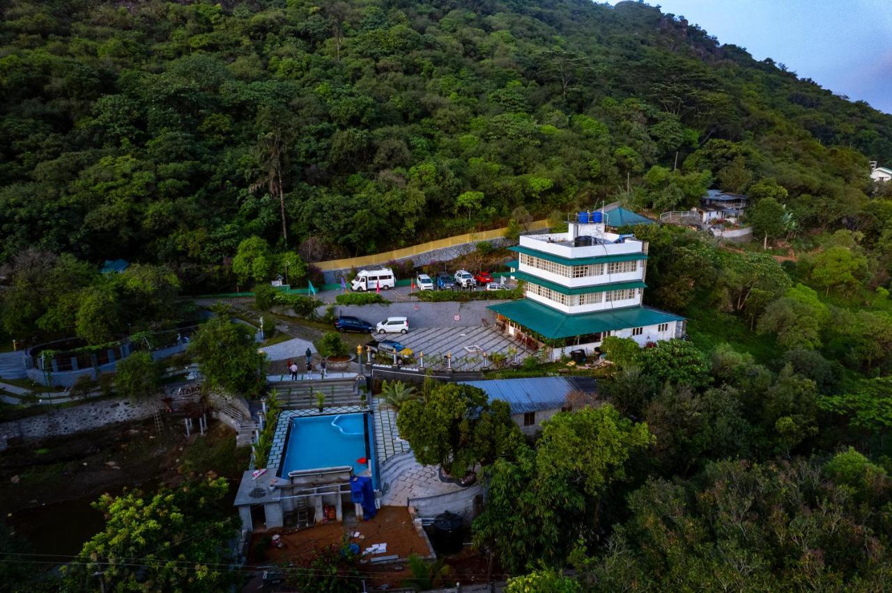 Tabor Hills Resort Vagamon Exteriör bild